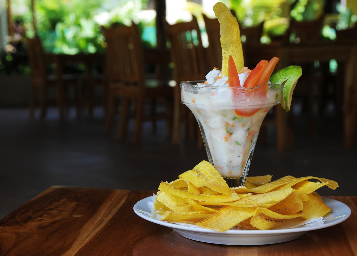 Las Palmeras Beach Hotel Aposentillo Екстериор снимка